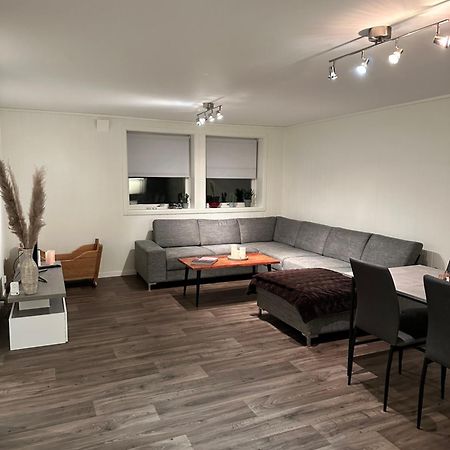 Your Home Away From Home, Apartment 2 Тромсе Екстер'єр фото